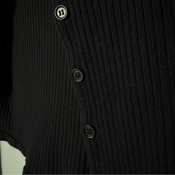 Reformation black ribbed button up crop cardigan - Picture 5 of 7
